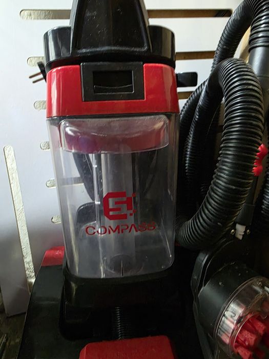 Продается моющий пылесос 3 в 1 compass