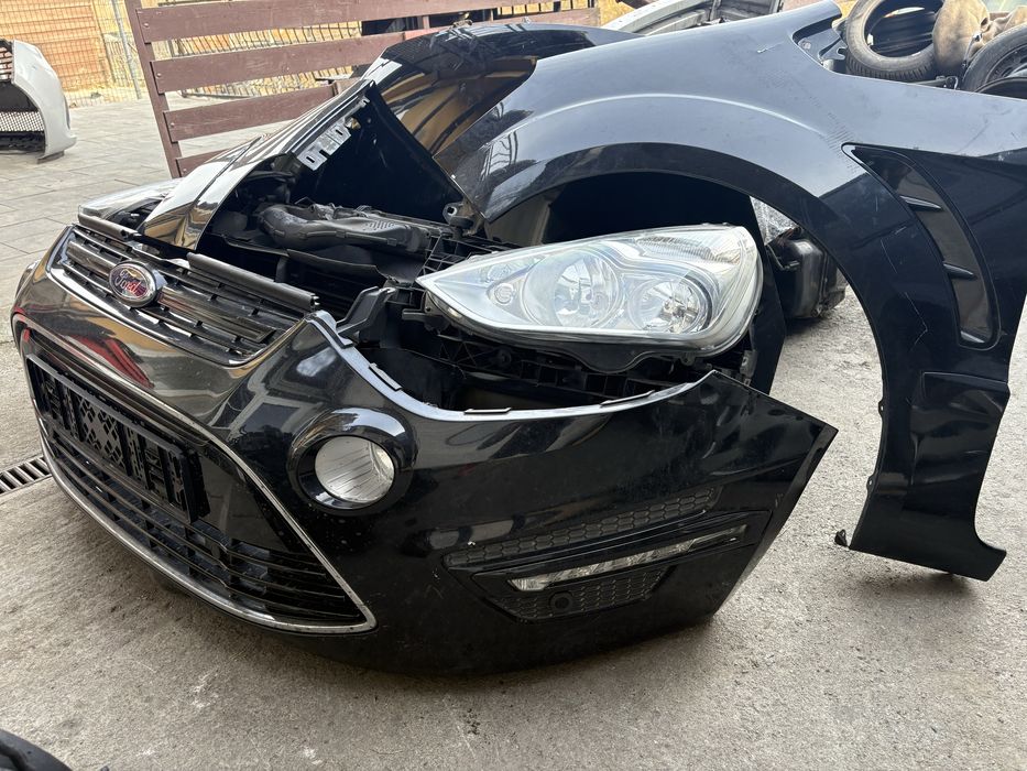 Fata complecta Ford S Max facelift