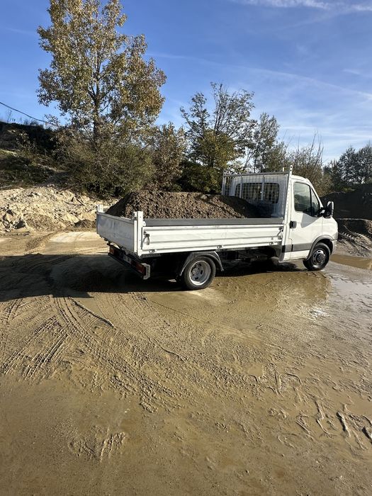 Transport agregata de balastieră piatră nisip pământ chisai moluz