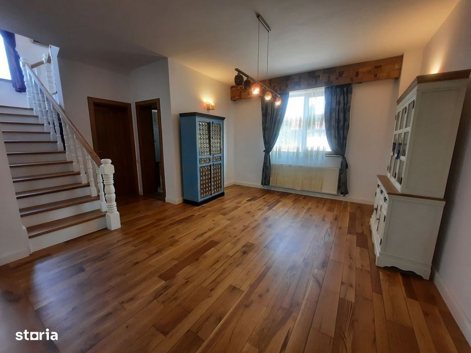 Vand casa superba  Martinesti - Satu Mare