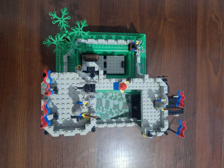 Lego 6081: King's Mountain Fortress