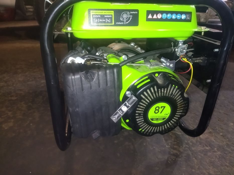 продам генератор бензиновый