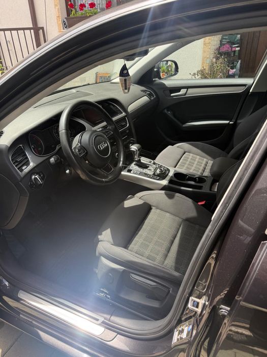 Audi A4 B8 2.0 143 cai facelift