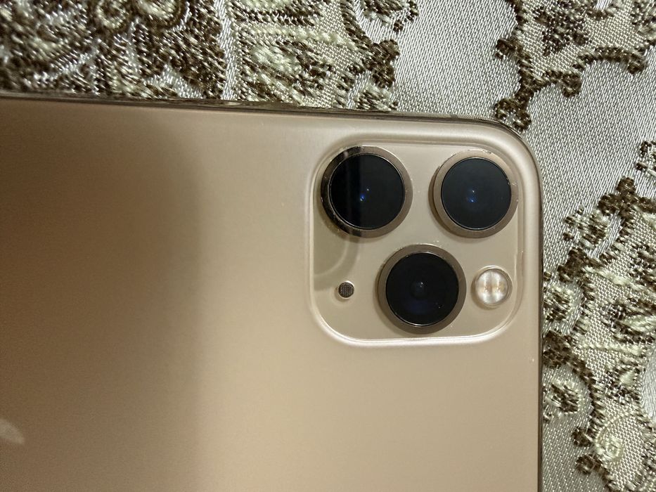 iPhone 11 Pro Max 256GB-  розовый