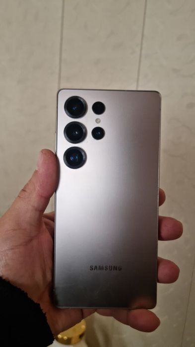 S 25 ultra 12/256gb obmen ham buladi.