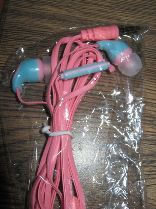 Калъф + слушалки за смартфон