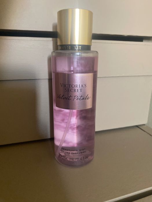 Продавам парфюми от личната ми колекция