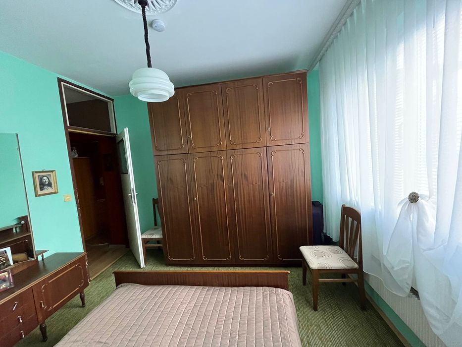 Продава се Тристаен апартамент в Варна, Кайсиева градина - 90 кв.м за 1723 €/кв.м - Снимка #3