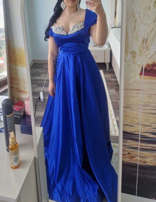 Официална дълга рокля