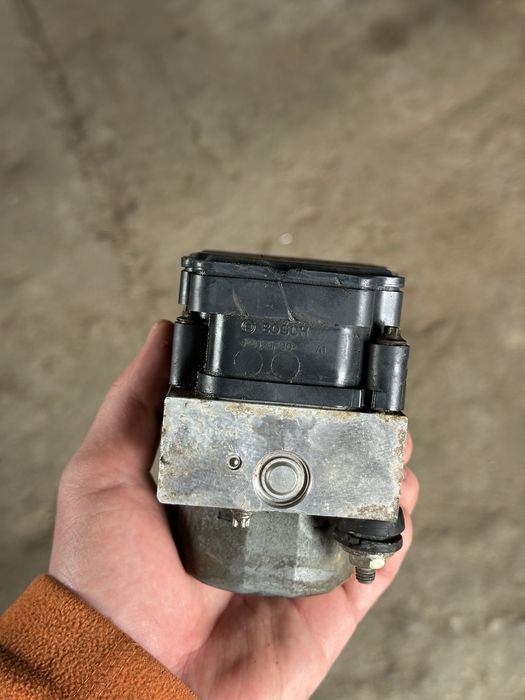 Блок ABS нива шевроле Bosch