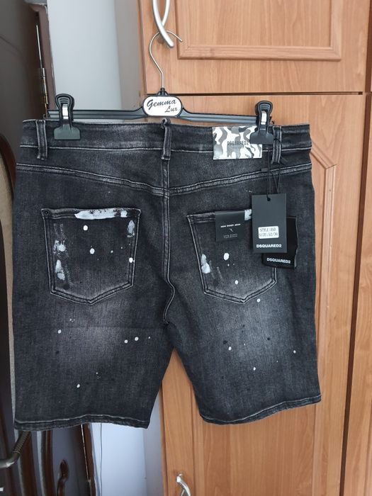 Vând blugi Dsquared