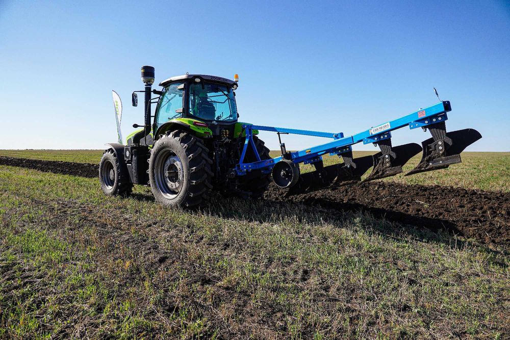 Трактор ZOOMLION RG2004