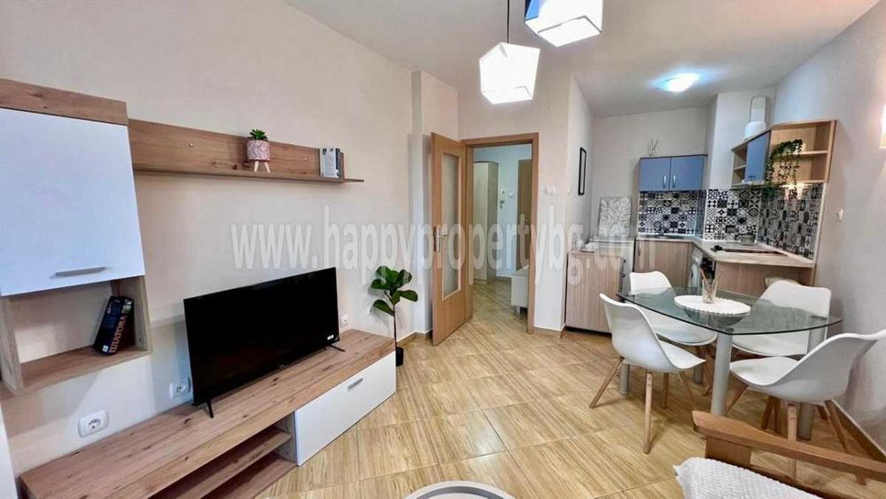 Продава се Двустаен апартамент в к.к. Слънчев бряг - 62 кв.м за 1049 €/кв.м - Снимка #1