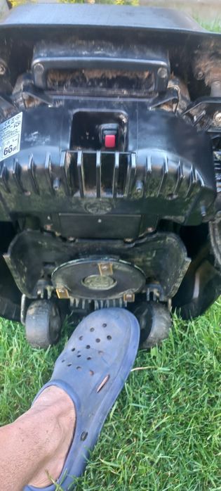 Robot de tuns gazon Grizzly MR 400