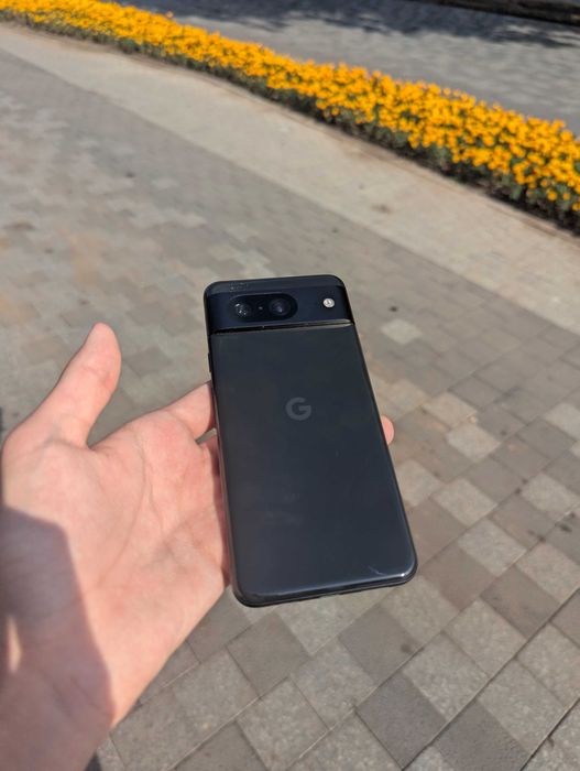 Продам google pixel 8 128 гб на запчасти