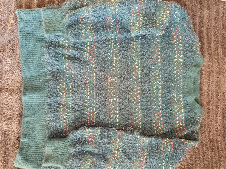 Кофты женские продам