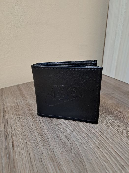 Мъжко портмоне - 27 лв