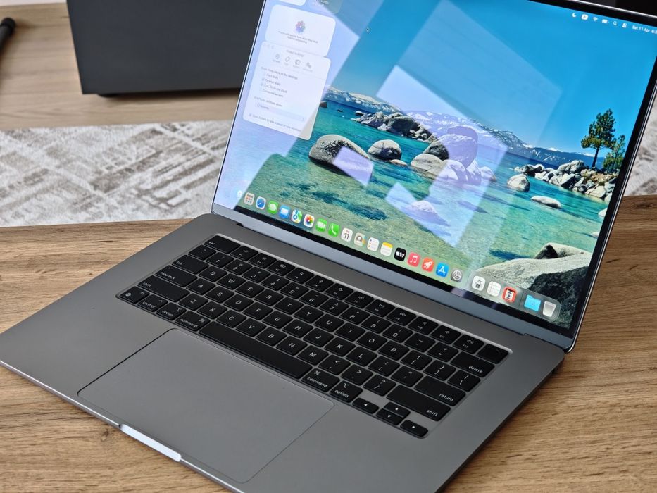 MacBook Air 15" M3 (Отличен)