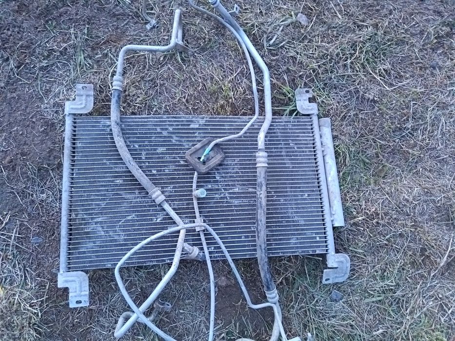 Продам радиатор от кондиционера уаз патриот