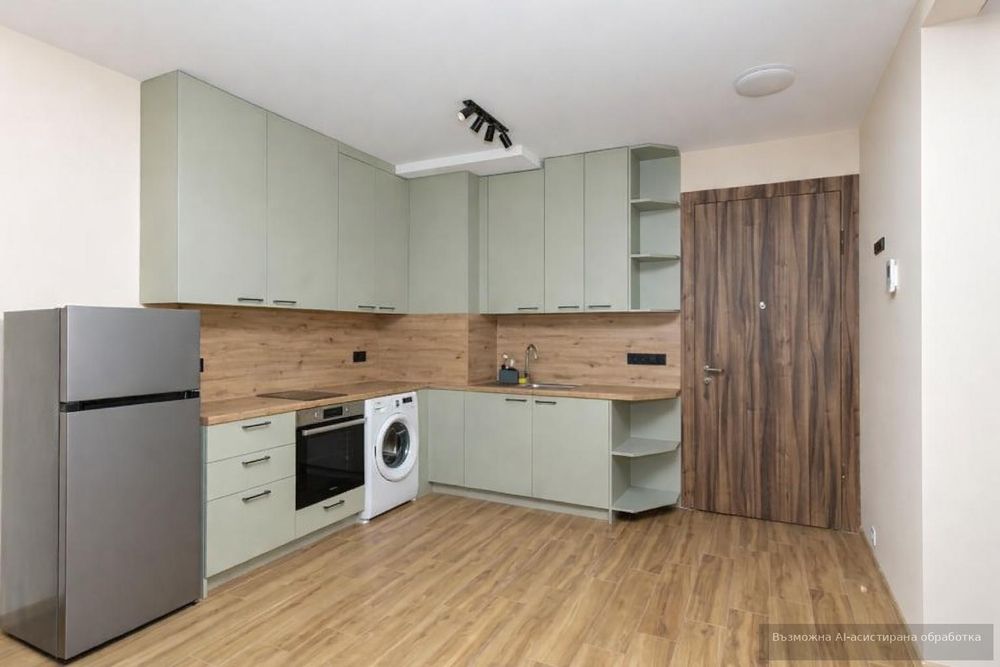 Дава се под наем Двустаен апартамент в София, Хладилника - 70 кв.м за 850 € - Снимка #2