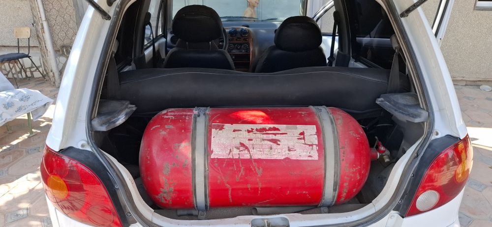 Matiz 2009 yil oʻzimniki, tezda sotiladi. Matori qilingan metani bor,