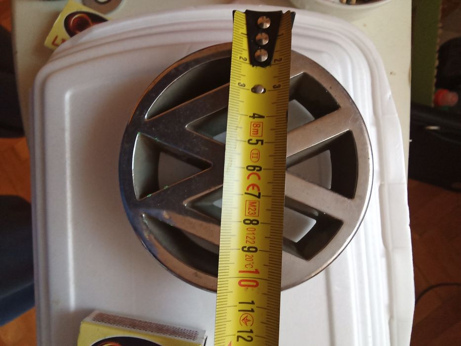 Vind Emblema Siglă W