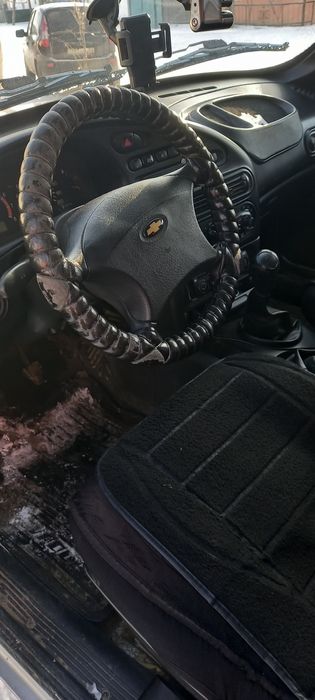 Шевролет нива 2008