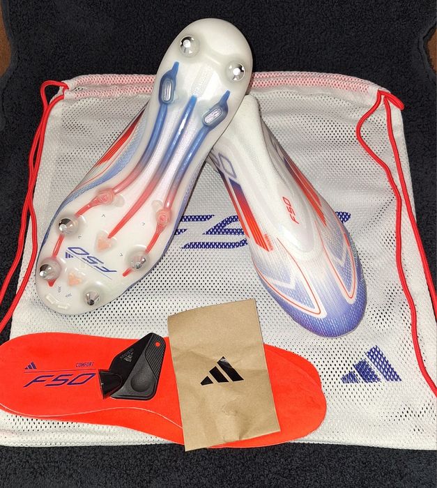 Ghete de fotbal Adidas