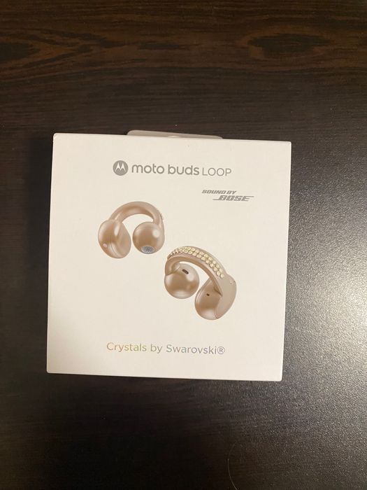 Moto buds Loop Swarovski Pantone