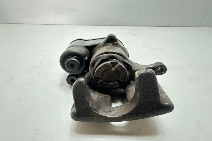 Etrier dreapta spate Audi A6 4F/C6