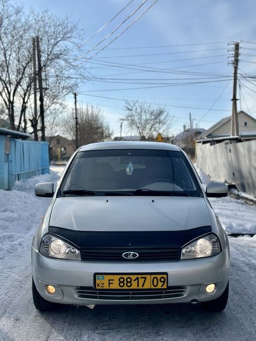 Продам Ладу Калину 2008г