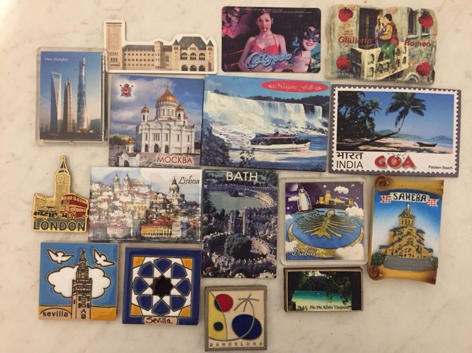 Сувениры-магниты из разных стран