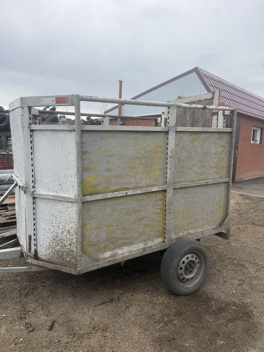Продам прицеп коневозка