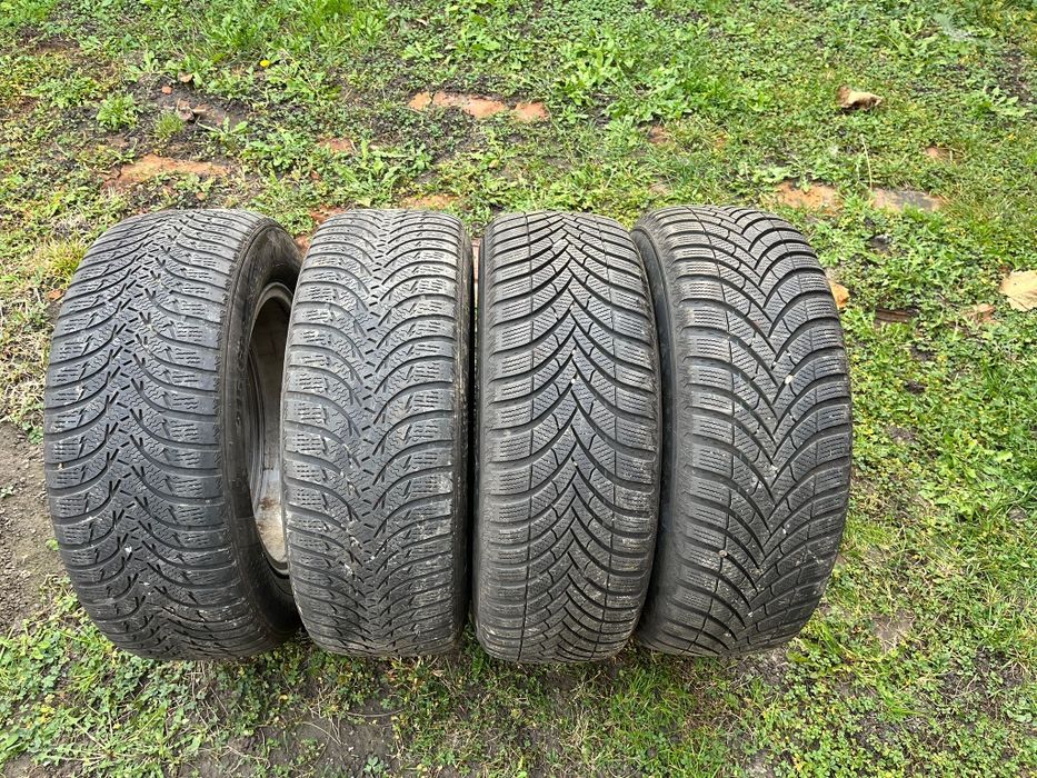 Jante aliaj vw cu cauciucuri iarnă 215. 60.16  99h     5x112
