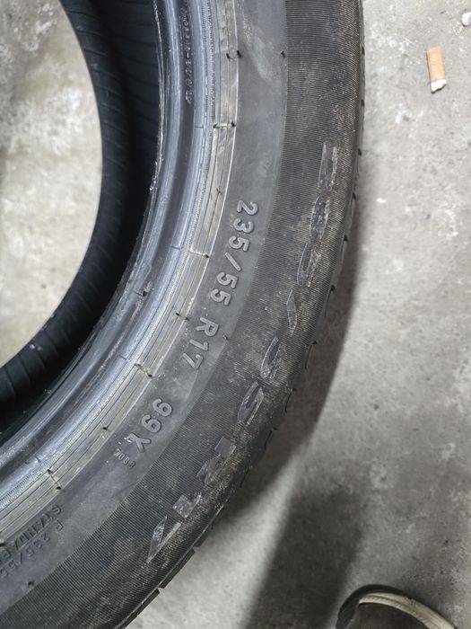 2 Броя 235/55/17 Pirelli 5mm