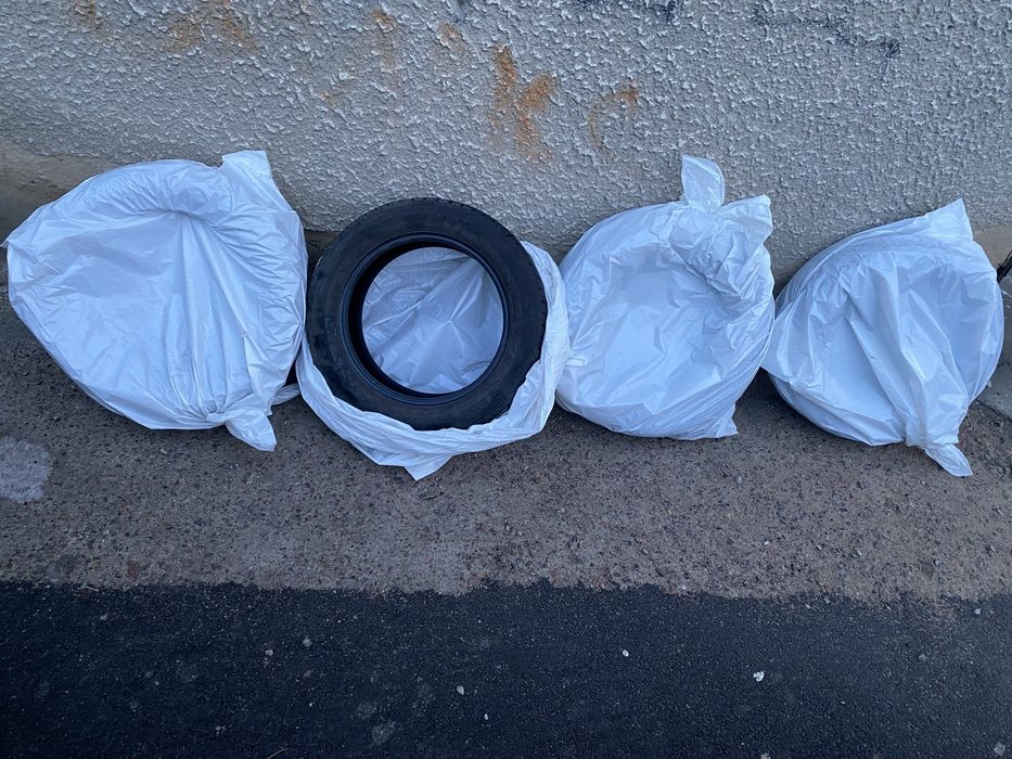 Продам зимние шины