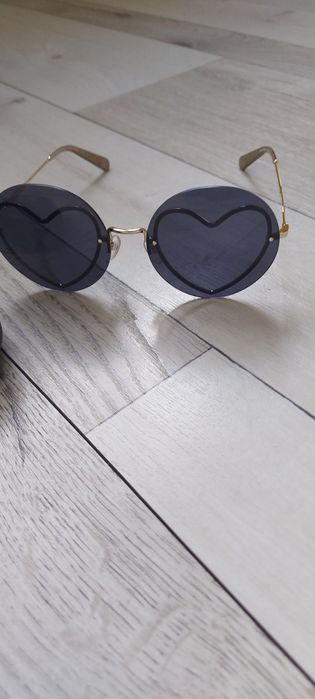 Страхотни маркови очила