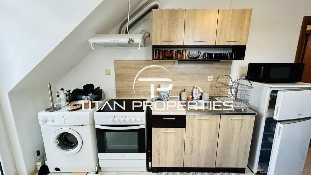 Дава се под наем Двустаен апартамент в Бургас, Сарафово - 45 кв.м за 510 € - Снимка #1