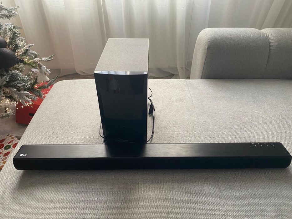 Soundbar LG 2.0 dolby digital