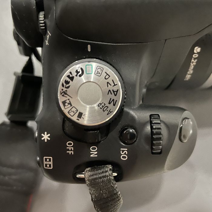 Canon EOS Kiss X3 Kit / Canon EOS 500D