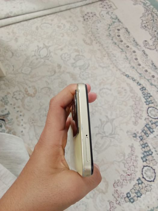 Продам телефон Vivo Y35