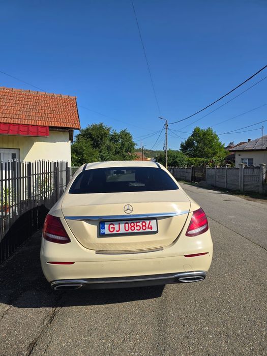 Mercedes E 220 , 2017