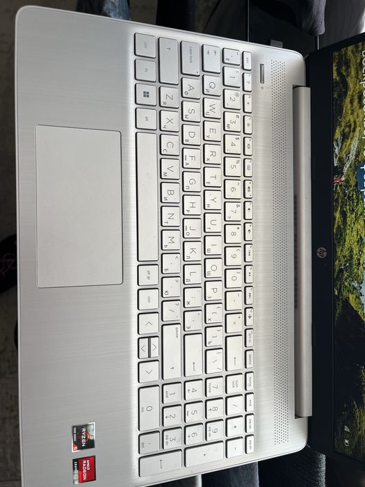 Продам ноутбук hp