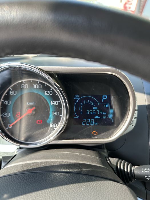 Автомобиль спарк 4