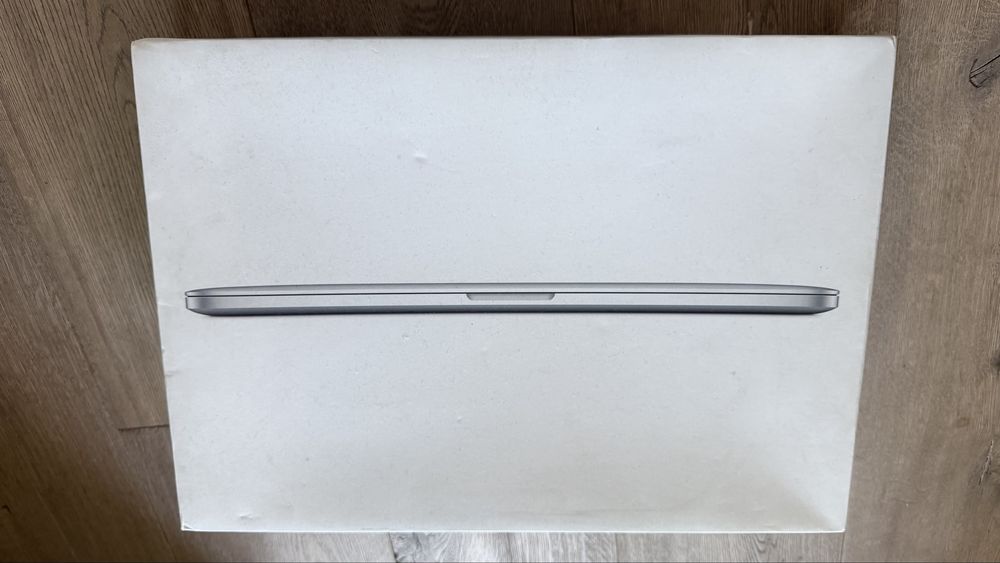 Macbook pro M1, 16 inch, 16gb, 512 SSD