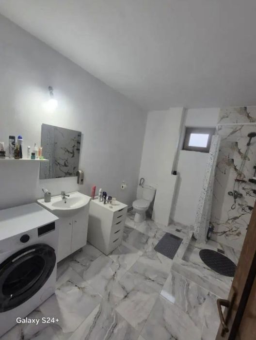 Casa  P+E Goiești str Principala 18 km de Craiova 
Pro