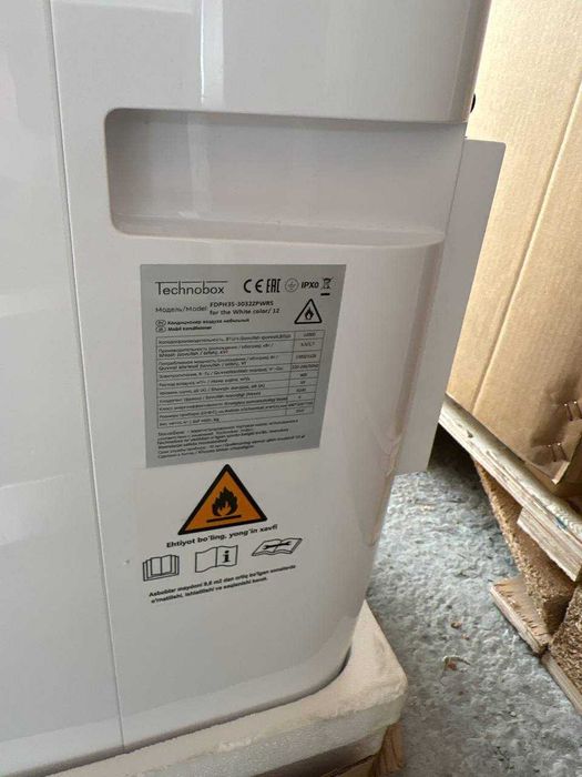 Кондиционер Мобильный Technobox 12000BTU Black(До 35 м²) Гарантия год!