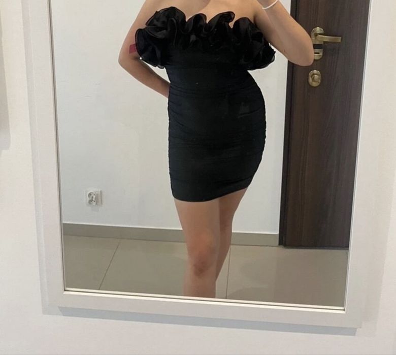 Официална рокля подходяща за изпращане