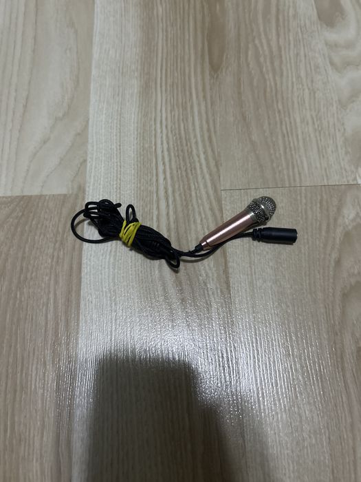 Mini microfon functionabil