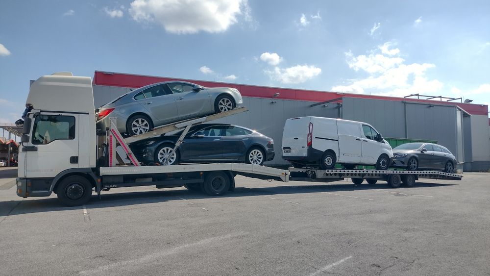 Transportor Auto - Platforma Auto - MAN TGL 8240+WIOLA 3.5t-4 Poziții